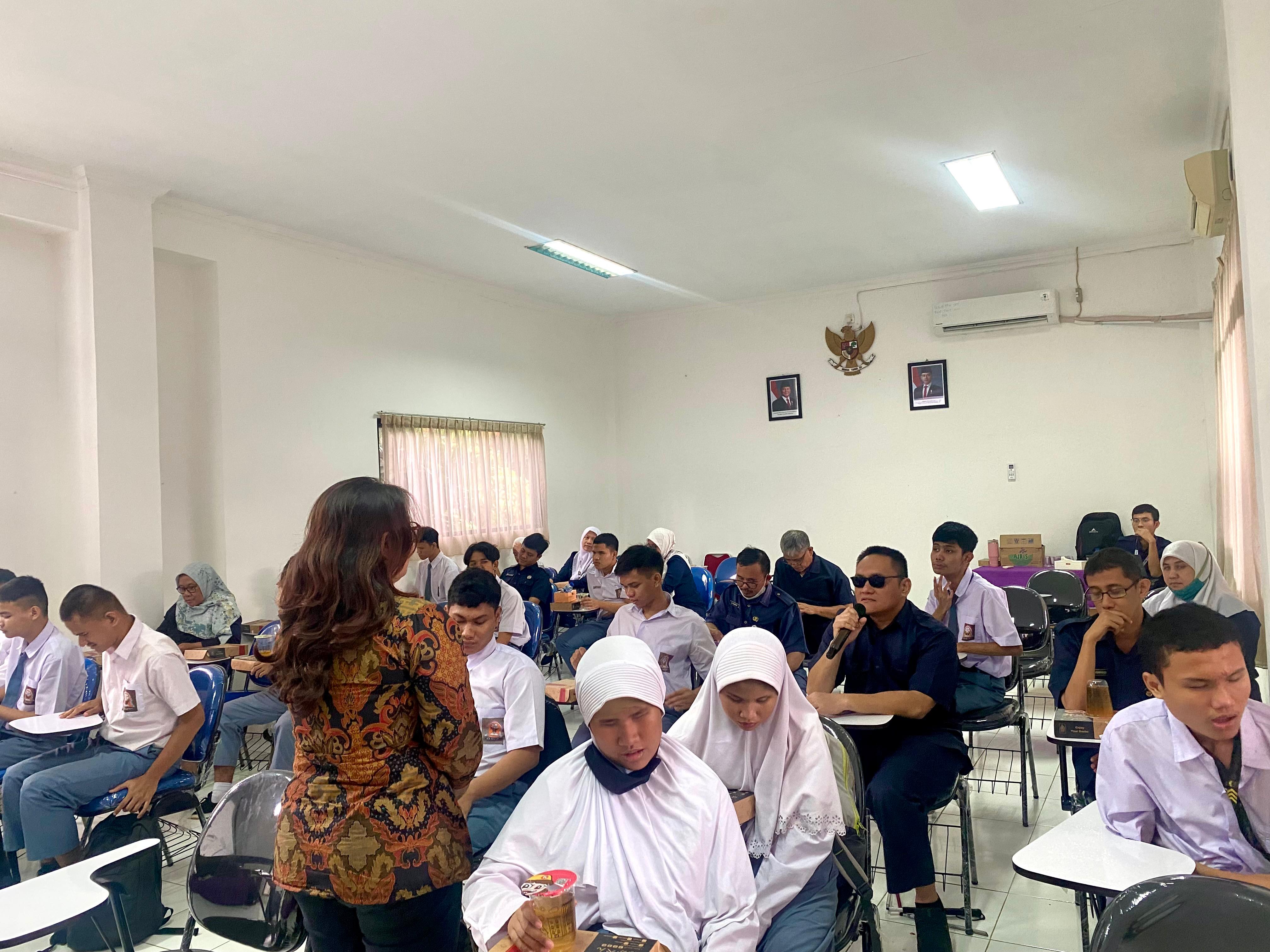 Literasi Keuangan - Masa Depan Sejahtera dengan Perencanaan Keuangan